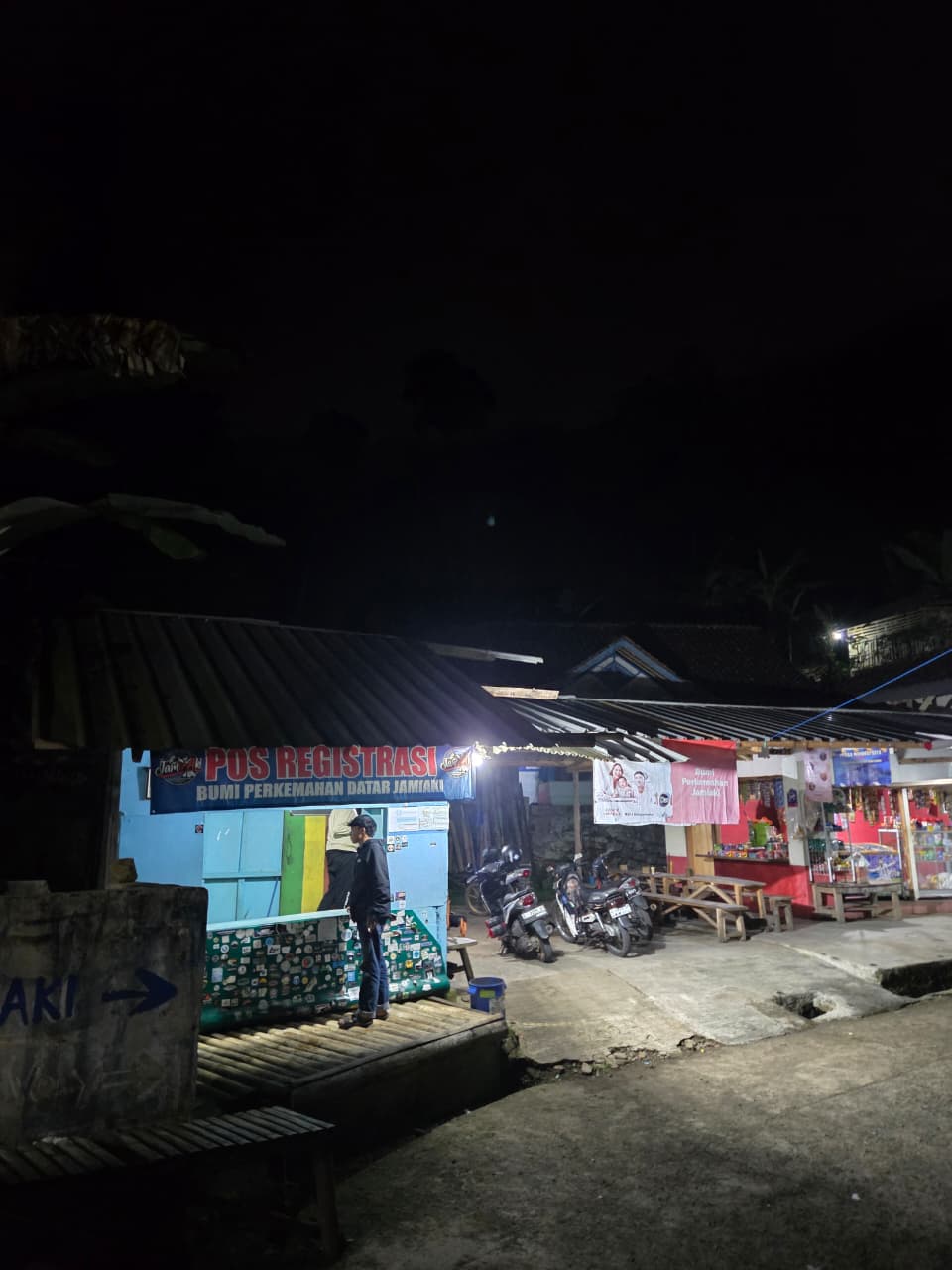 Posko Puncak Jamiaki.